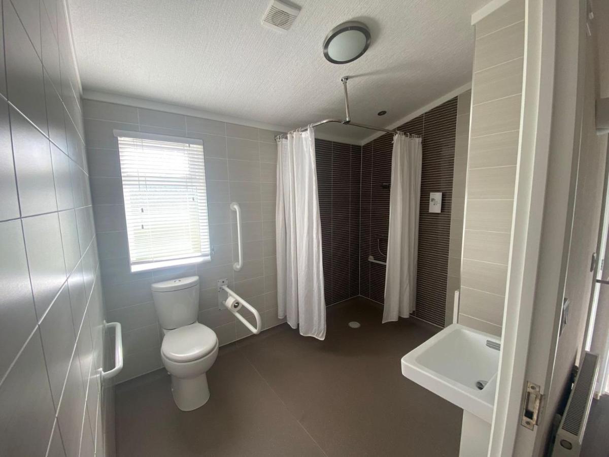 Croyde Bay Hotel Or Self Catering Exterior photo